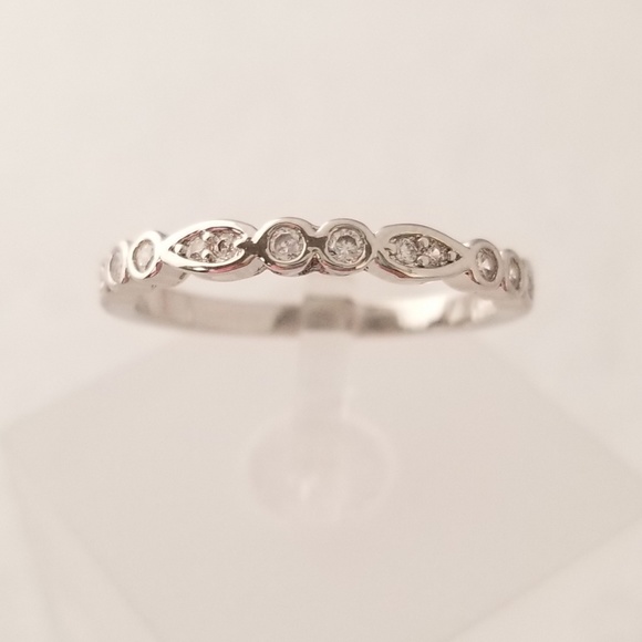 fstepka Jewelry - Sterling Bezel Set Band